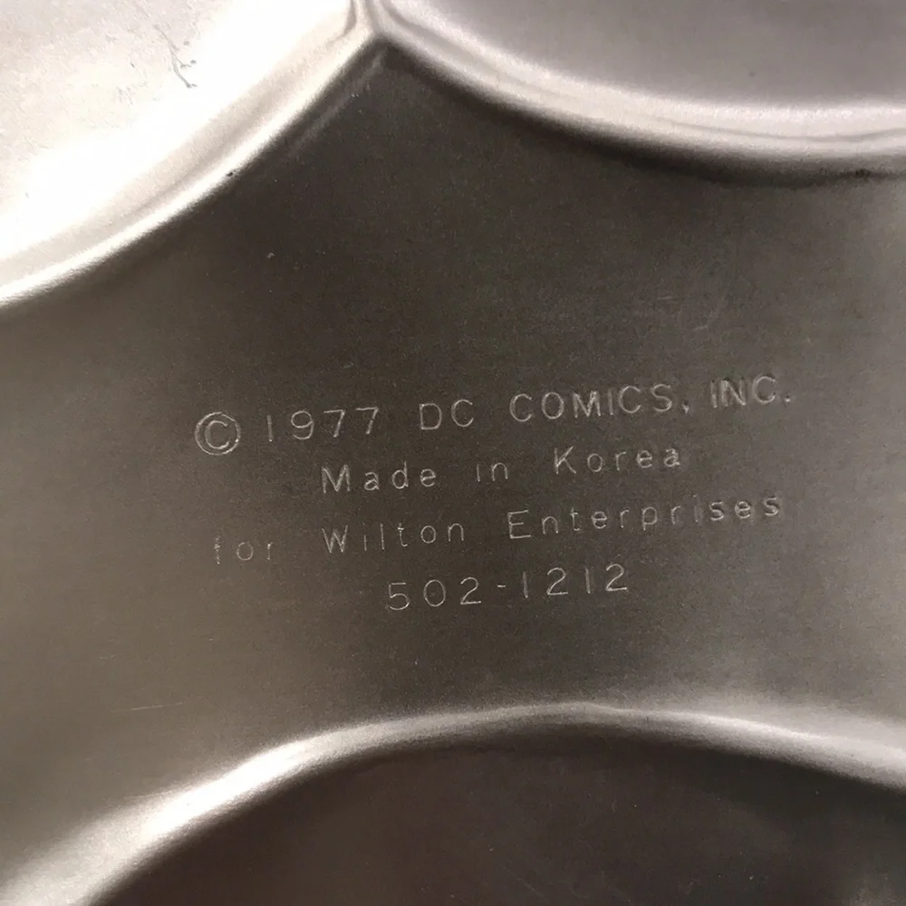 1977 Wilton DC Comics Superman Cake Pan